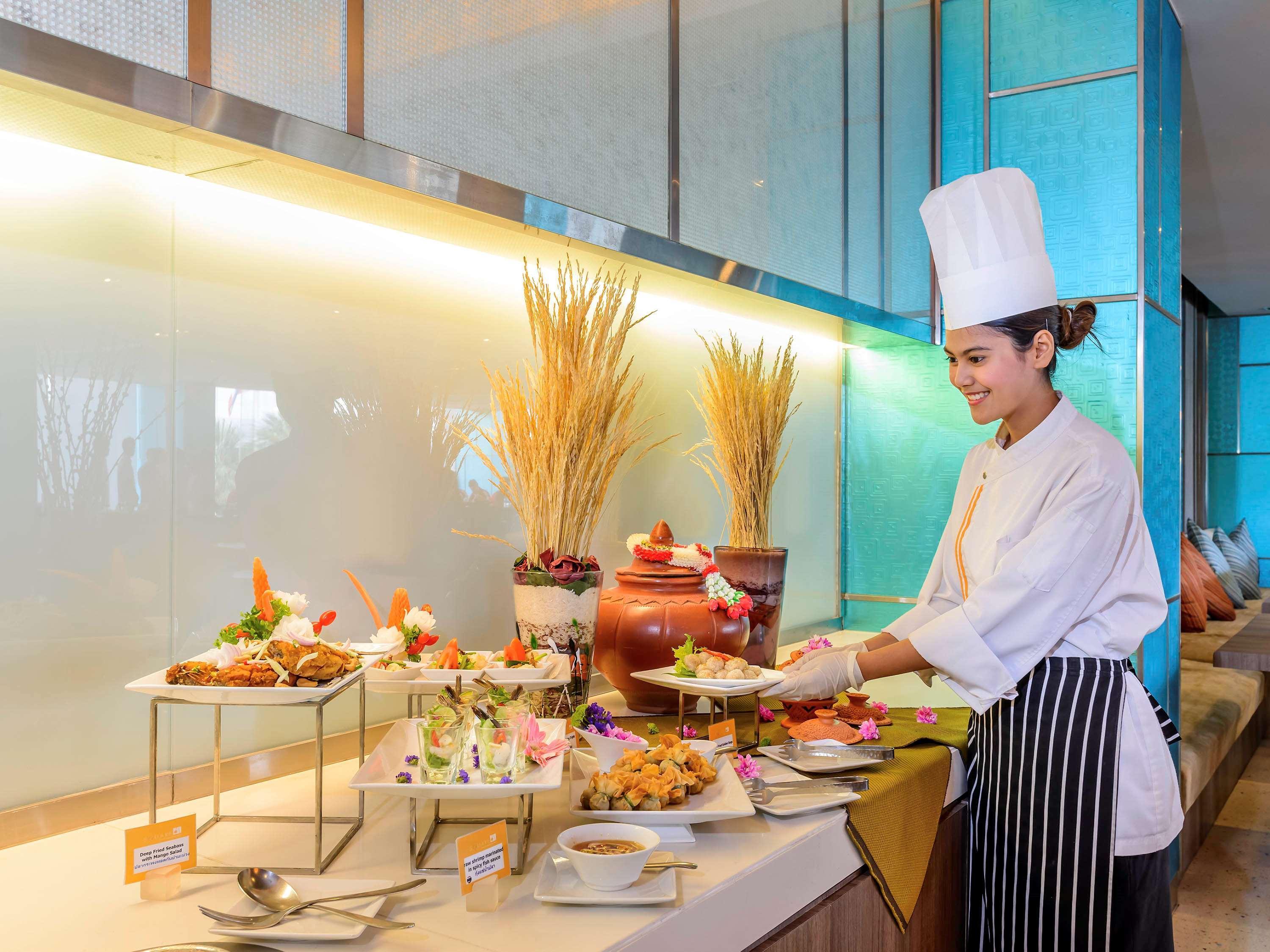 Novotel Bangkok Impact Nonthaburi Exterior foto